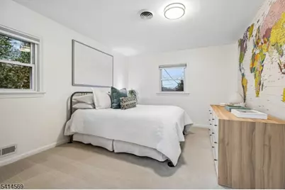 398 Grove St, Montclair, NJ 07043 - Photo 21