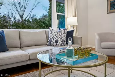 398 Grove St, Montclair, NJ 07043 - Photo 13