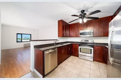 1 Carriage City Plz #705, Rahway, NJ 07065 - Photo 1