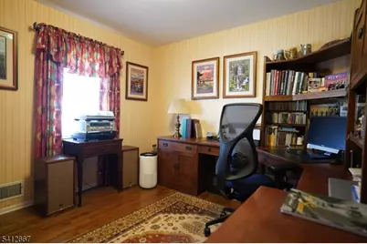 19 Berkeley Ter, Livingston, NJ 07039 - Photo 19