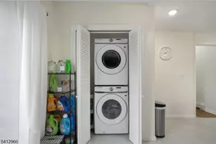 21 Lawrence St, Bloomfield, NJ 07003 - Photo 9