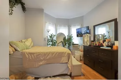 21 Lawrence St, Bloomfield, NJ 07003 - Photo 5