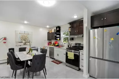 21 Lawrence St, Bloomfield, NJ 07003 - Photo 3