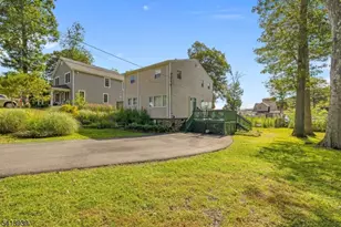 19 W River Styx Rd, Hopatcong, NJ 07843 - Photo 1