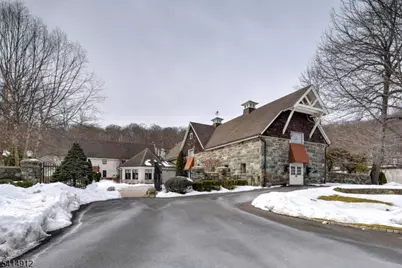 76 E Lake Rd, Kinnelon, NJ 07405 - Photo 43