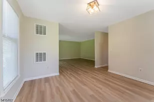 107 Huckleberry Ct, Readington, NJ 08887 - Photo 15