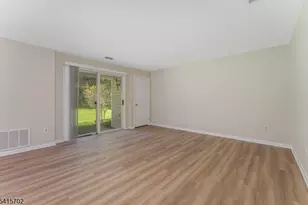 107 Huckleberry Ct, Readington, NJ 08887 - Photo 3
