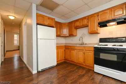 510 Washington Ave Apt #2, Kenilworth, NJ 07033 - Photo 9