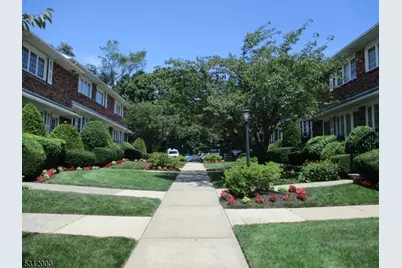 777 Springfield Ave #17, Summit, NJ 07901 - Photo 3