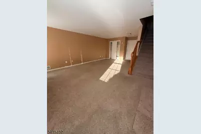 323 Wilshire Dr, Nutley, NJ 07110 - Photo 7