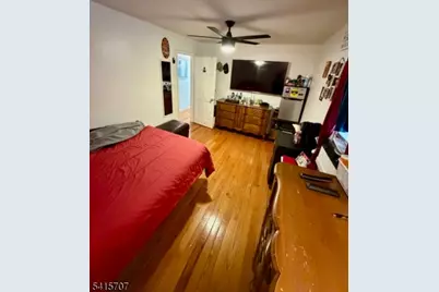 24 Hollywood Ave, Hillside, NJ 07205 - Photo 15