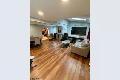 24 Hollywood Ave, Hillside, NJ 07205 - Photo 5