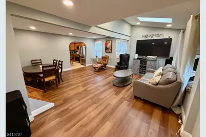 24 Hollywood Ave, Hillside, NJ 07205 - Photo 5