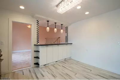 34 Lincoln St, Roseland, NJ 07068 - Photo 11