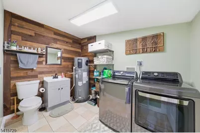 18 Erie Ave, Rockaway Township, NJ 07866 - Photo 17