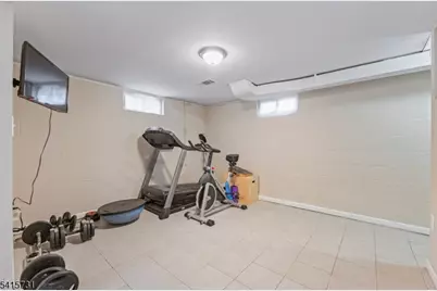 81 Jefferson Ave, Rockaway Township, NJ 07801 - Photo 17