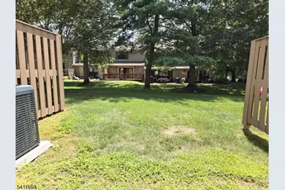 27 Woodward Ln, Bernards Township, NJ 07920 - Photo 11