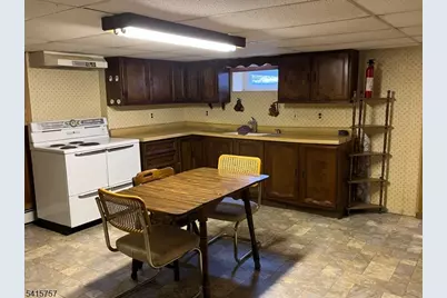 5 Sydney Pl, Manville, NJ 08835 - Photo 11