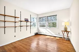 113 Crest Dr, Berkeley Heights Township, NJ 07922 - Photo 27