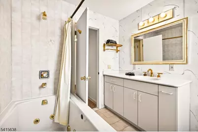 113 Crest Dr, Berkeley Heights Township, NJ 07922 - Photo 29