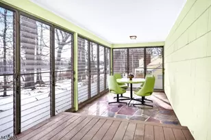 113 Crest Dr, Berkeley Heights Township, NJ 07922 - Photo 15