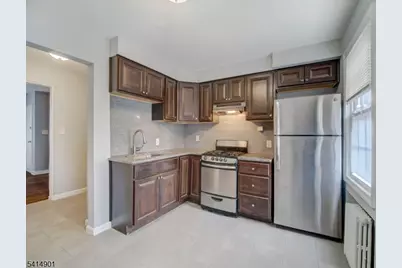 251B Elmwood Ave #C, Maplewood, NJ 07040 - Photo 5