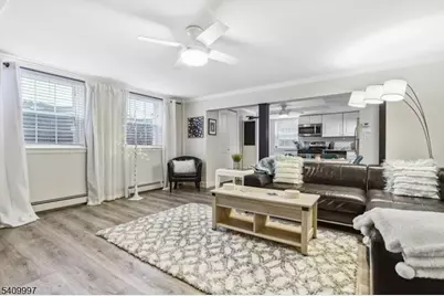 470 Valley Rd #9A, Montclair, NJ 07043 - Photo 1