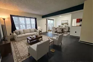 86 Almond Dr, Franklin Township, NJ 08873 - Photo 3