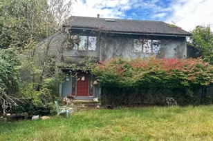 6 Firethorn Dr, Holland Township, NJ 08848 - Photo 1