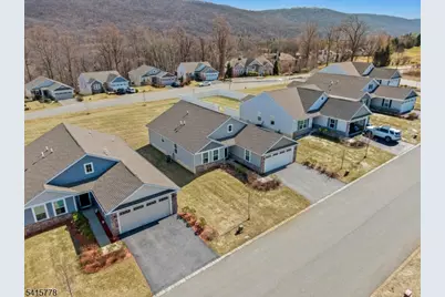 8 Lam Dr, Hardyston Township, NJ 07419 - Photo 3