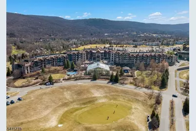 8 Lam Dr, Hardyston Township, NJ 07419 - Photo 33