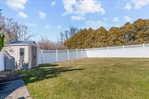300 Old York Rd, Raritan Township, NJ 08822 - Photo 27
