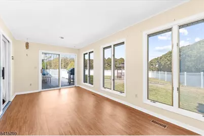 300 Old York Road, Raritan Township, NJ 08822 - Photo 13