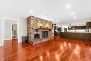 300 Old York Rd, Raritan Township, NJ 08822 - Photo 11