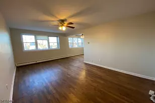 35 S Willow St, Montclair, NJ 07042 - Photo 3