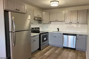 35 S Willow St, Montclair, NJ 07042 - Photo 5