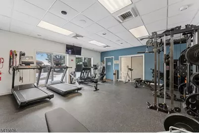 300 Gorge Rd #25, Cliffside Park, NJ 07010 - Photo 35