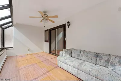 300 Gorge Rd #25, Cliffside Park, NJ 07010 - Photo 21