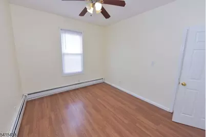 117 Scheerer Ave, Newark, NJ 07112 - Photo 9