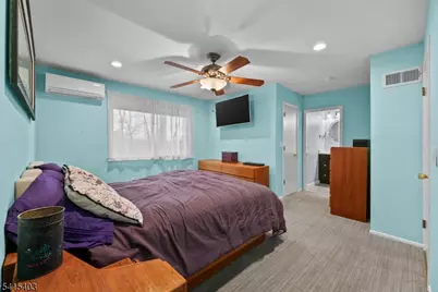 15 Littlewood Ct, Wayne, NJ 07470 - Photo 17