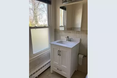 273 Edwards St, Ridgewood, NJ 07450 - Photo 17