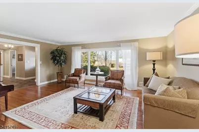 52 Coolidge Dr, Berkeley Heights Township, NJ 07922 - Photo 5