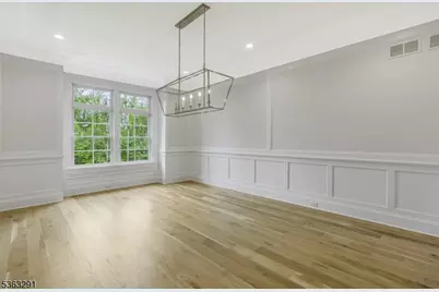 8 Cobblestone Ct, Warren Township, NJ 07059 - Photo 11