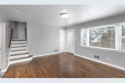 667 Colfax Rd, Wayne, NJ 07470 - Photo 7