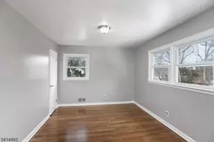 667 Colfax Rd, Wayne, NJ 07470 - Photo 9