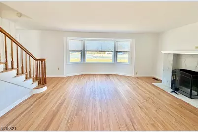 126 Hwy20231, Raritan Township, NJ 08551 - Photo 5