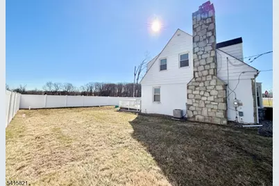 126 Hwy20231, Raritan Township, NJ 08551 - Photo 43