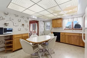 116 S Hillside Ave, Roxbury Township, NJ 07876 - Photo 15