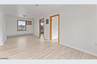 190 Martin Ave, Clifton, NJ 07012 - Photo 5