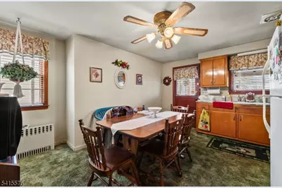 8 Kipp Pl, Paterson, NJ 07513 - Photo 23